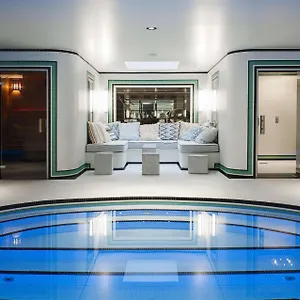 Otel Eiffel Blomet