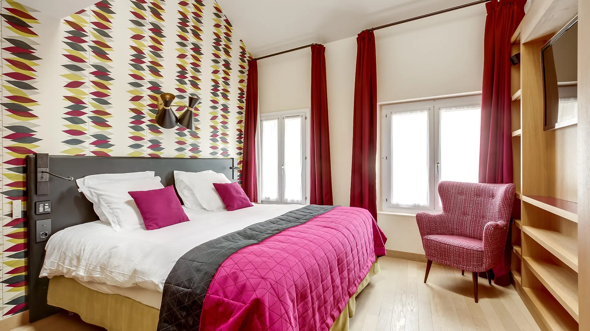 Hotel Artus Paris Fransa