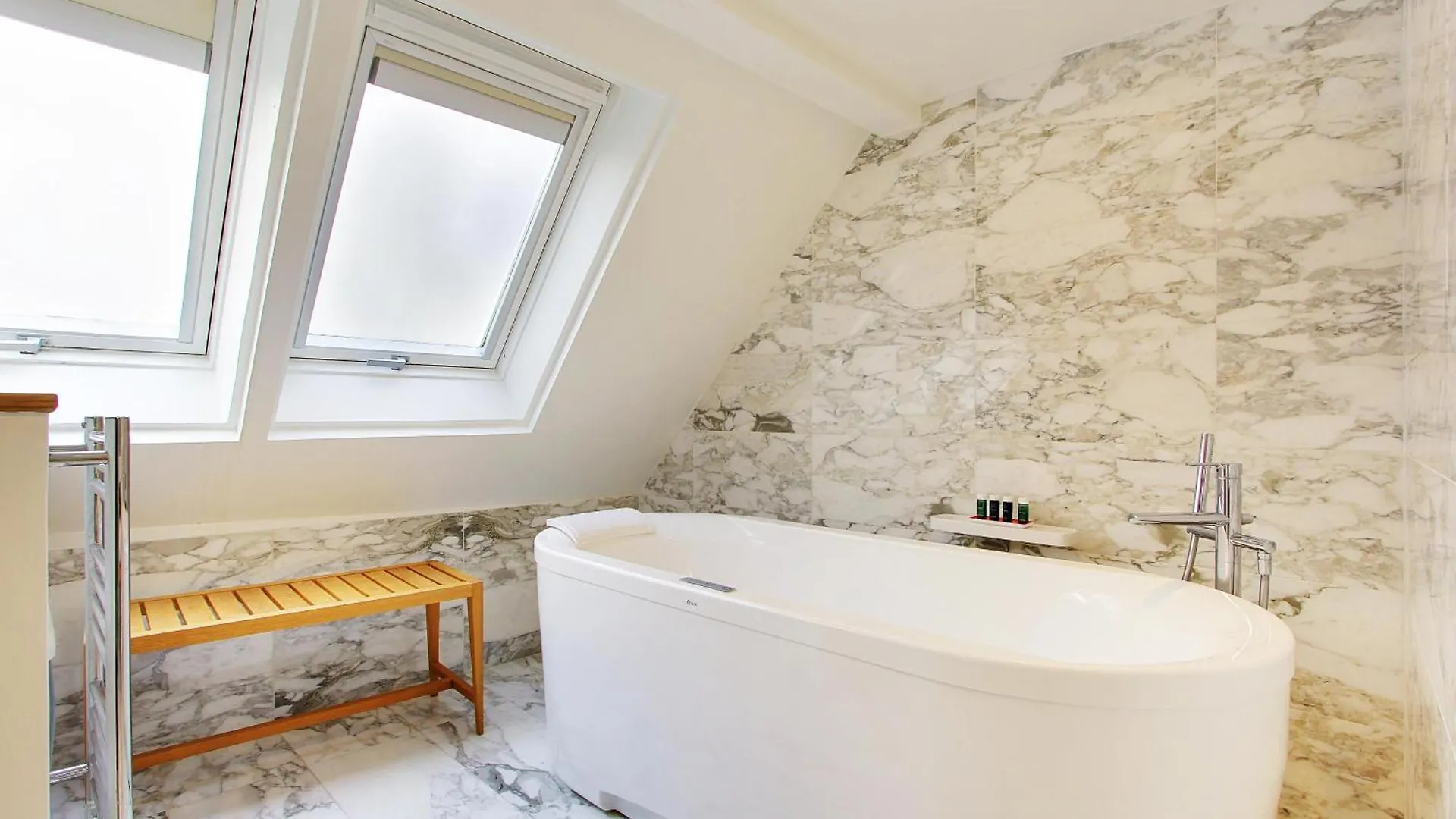 Hôtel Artus Paris 4*,